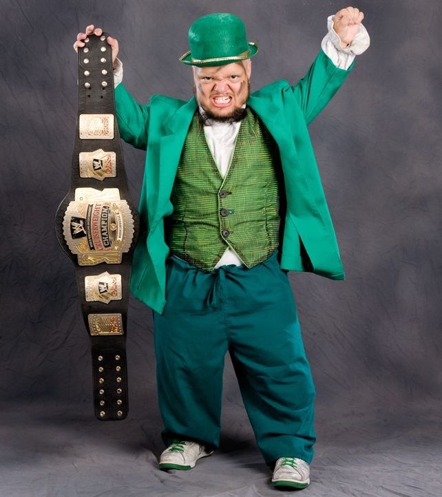 Hornswoggle como campeón crucero de WWE