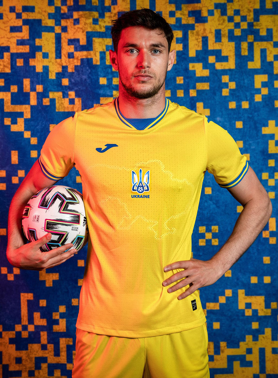Jersey de local de Ucrania para la Eurocopa 2020