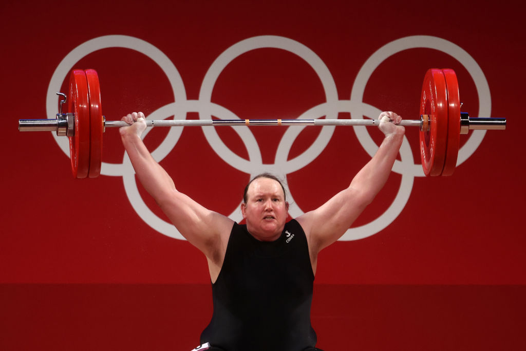 ¿Quién es Laurel Hubbard, la primera atleta transgénero que participa en Juegos Olímpicos?