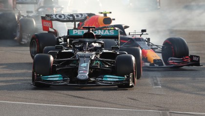 Mercedes bloquea a Hamilton el 'botón mágico' para evitar otro error como en Azerbaiyán