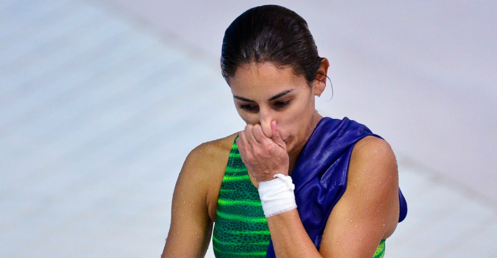 Paola Espinosa fuera de juegos olimpicos
