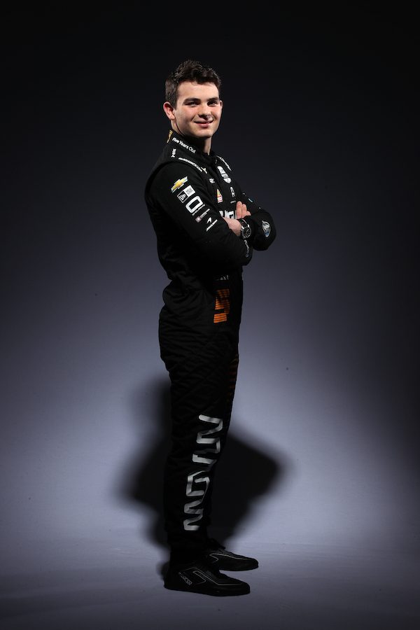 ¿Quién es el mexicano 'Pato' O'Ward y por qué es importante su triunfo en el GP de Detroit en la IndyCar?