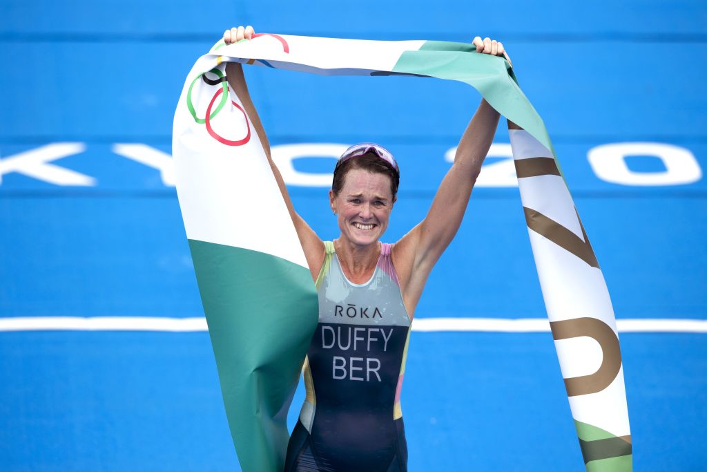 Mientras dormías: El abandono de Simone Biles, eliminación de Naomi Osaka y descalificación por morder en Tokio 2020