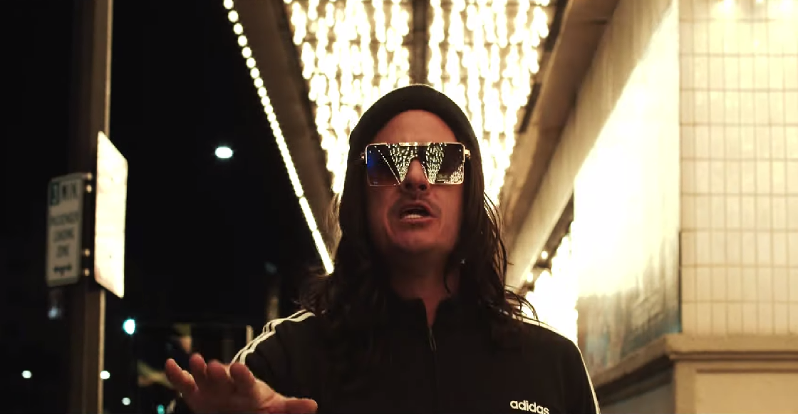 Tom DeLonge se divierte en Las Vegas en "Losing My Mind", el nuevo video de Angels & Airwaves