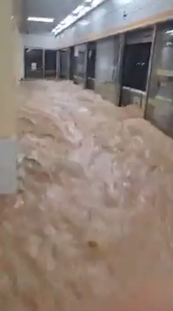 china-inundaciones-metro-estaciones