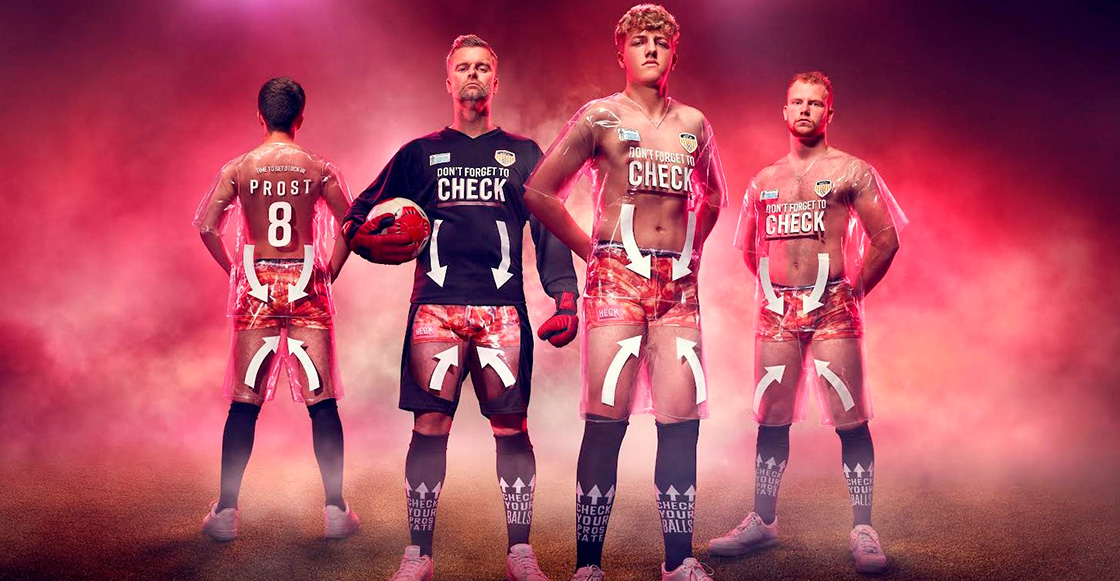 El curioso uniforme transparente de un equipo inglés para impulsar la lucha contra cáncer de próstata