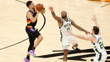 Devin Booker destruye los 42 puntos Antetokounmpo: Lo que dejó el juego 2 entre Suns y Bucks