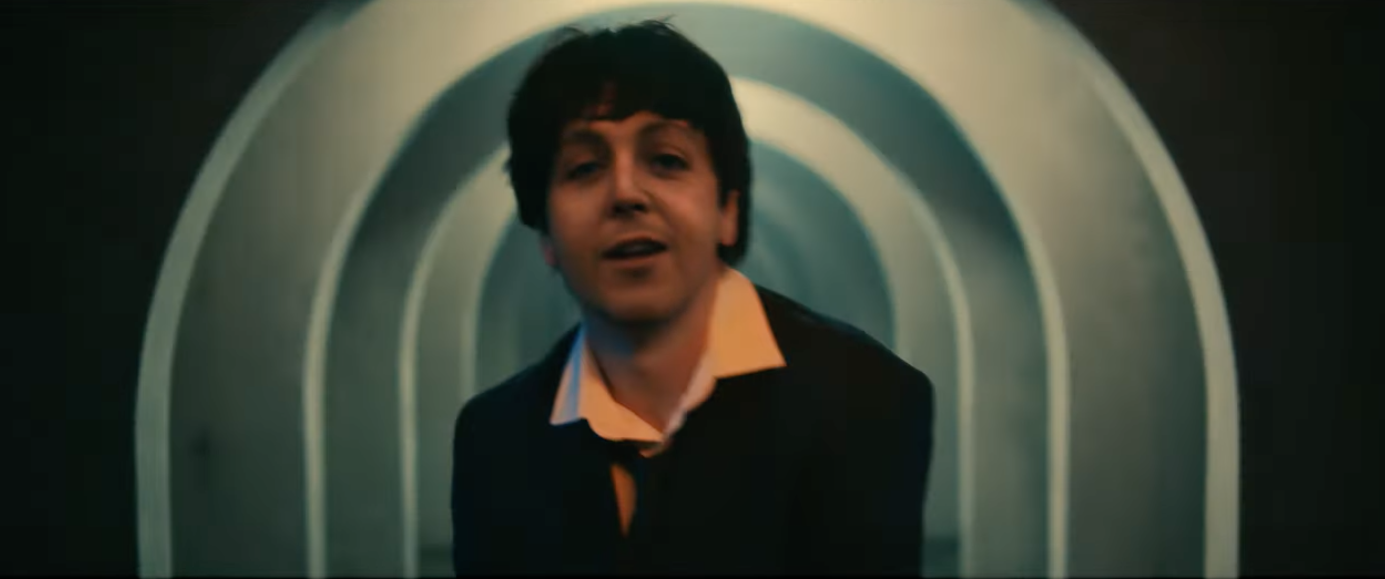 Paul McCartney 'rejuvenece' gracias a Beck en el video de "Find My Way"
