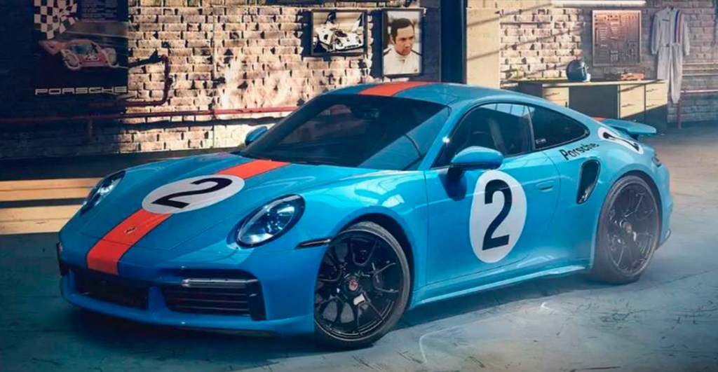 El mítico piloto mexicano, Pedro Rodríguez es homenajeado con auto exclusivo de Porsche