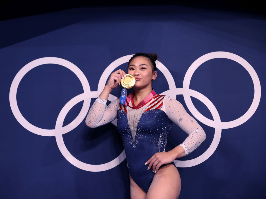 Suni Lee ganó la medalla de oro en gimnasia All-Around