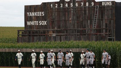 ¿Qué es "Field of Dreams"? La MLB se voló la barda con la recreación de una película en el Yankees vs White Sox