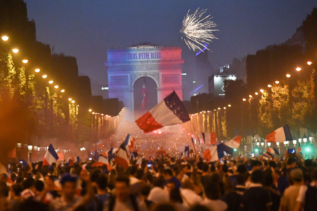 Arco del Triunfo en París, Francia