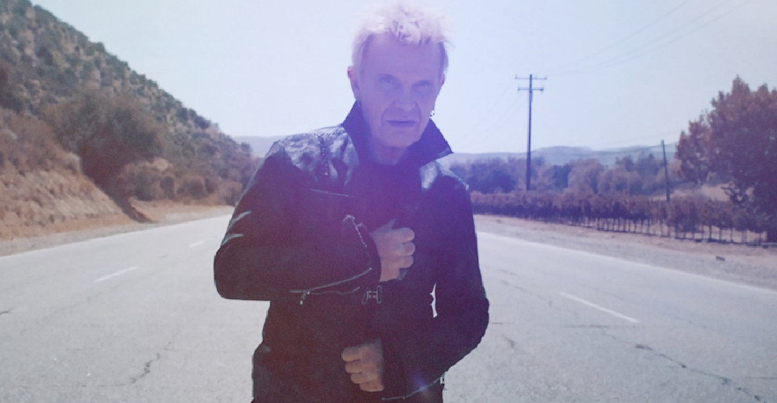 Billy Idol recuerda un amargo momento de su vida en "Bitter Taste"