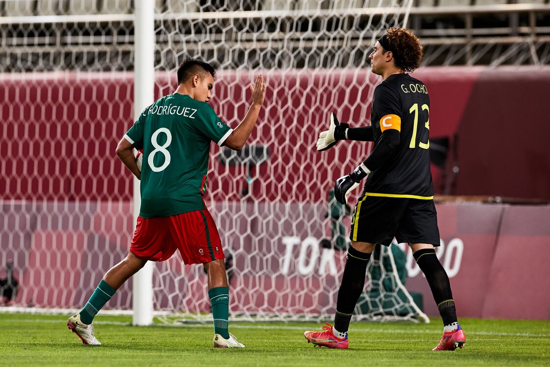 Lágrimas y dedicatorias: Las reacciones de los medallistas mexicanos en el futbol de Tokio 2020