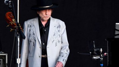 Demandan a Bob Dylan por abuso sexual de una menor de edad