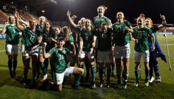 ¡Bravo! Irlanda acuerda igualdad salarial en selecciones femenil y varonil de futbol