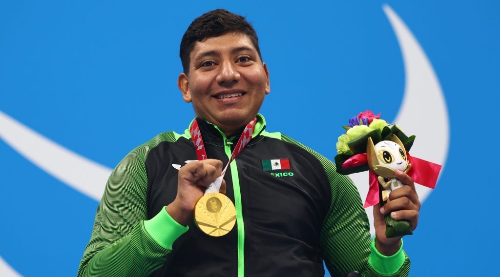 ¿Quién es Jesús Hernández, medallista de oro en la para natación de Tokio 2020?