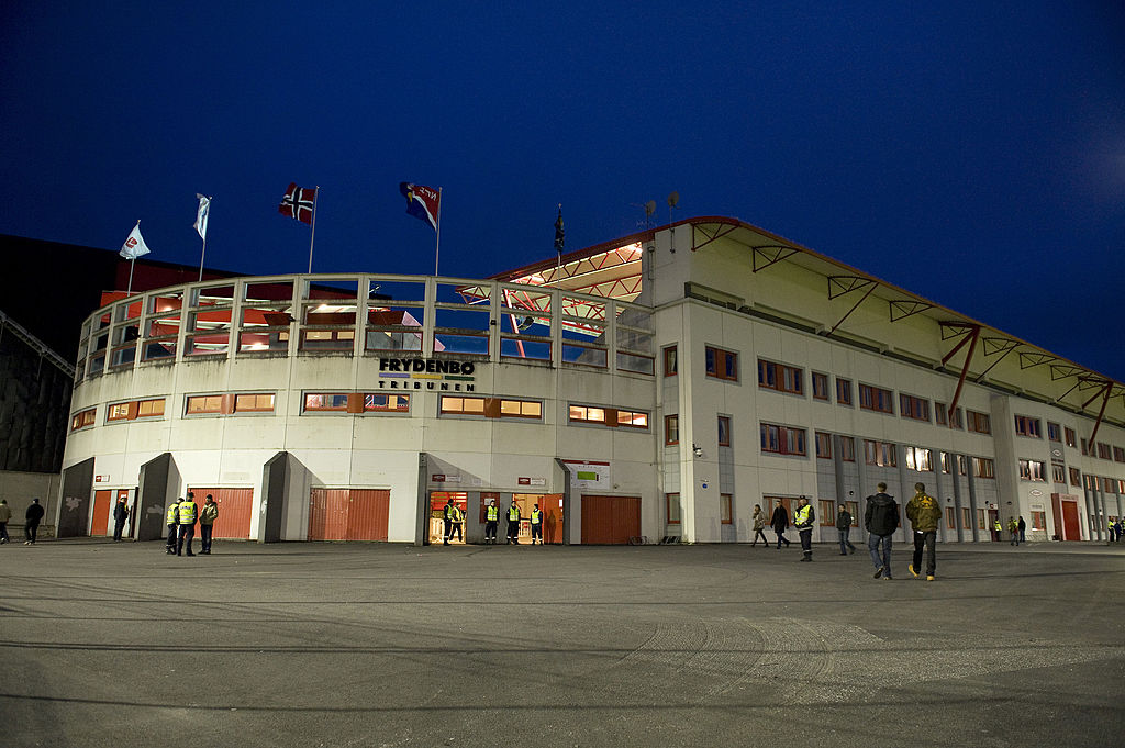Jugadores de un equipo noruego organizaron una orgía en pleno estadio