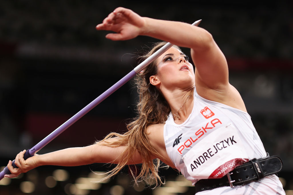 El gesto del día: Maria Andrejczyk subastó su medalla olímpica para salvar la vida de un bebé