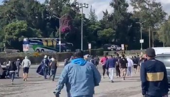 ¡Huyeron! Pumas cambió su llegada al Olímpico Universitario ante protestas de la afición