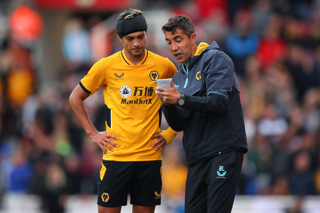 Raúl Jiménez afina detalles para volver con los Wolves a la Premier League: "Estoy totalmente recuperado"