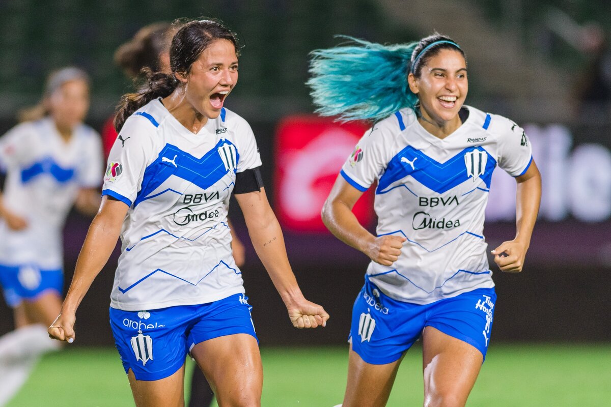 Espontáneo en el 'Volcán', oso en Pachuca y goleadas: Así fue la Jornada 5 Femenil
