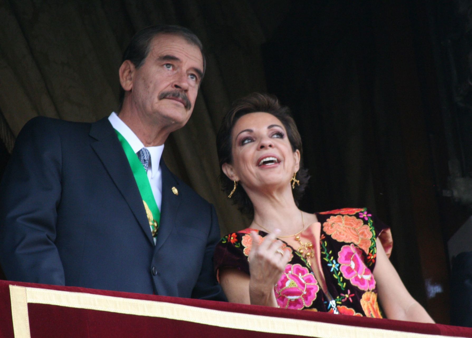 Vicente Fox y Martha Sahagún son hospitalizan por COVID-19