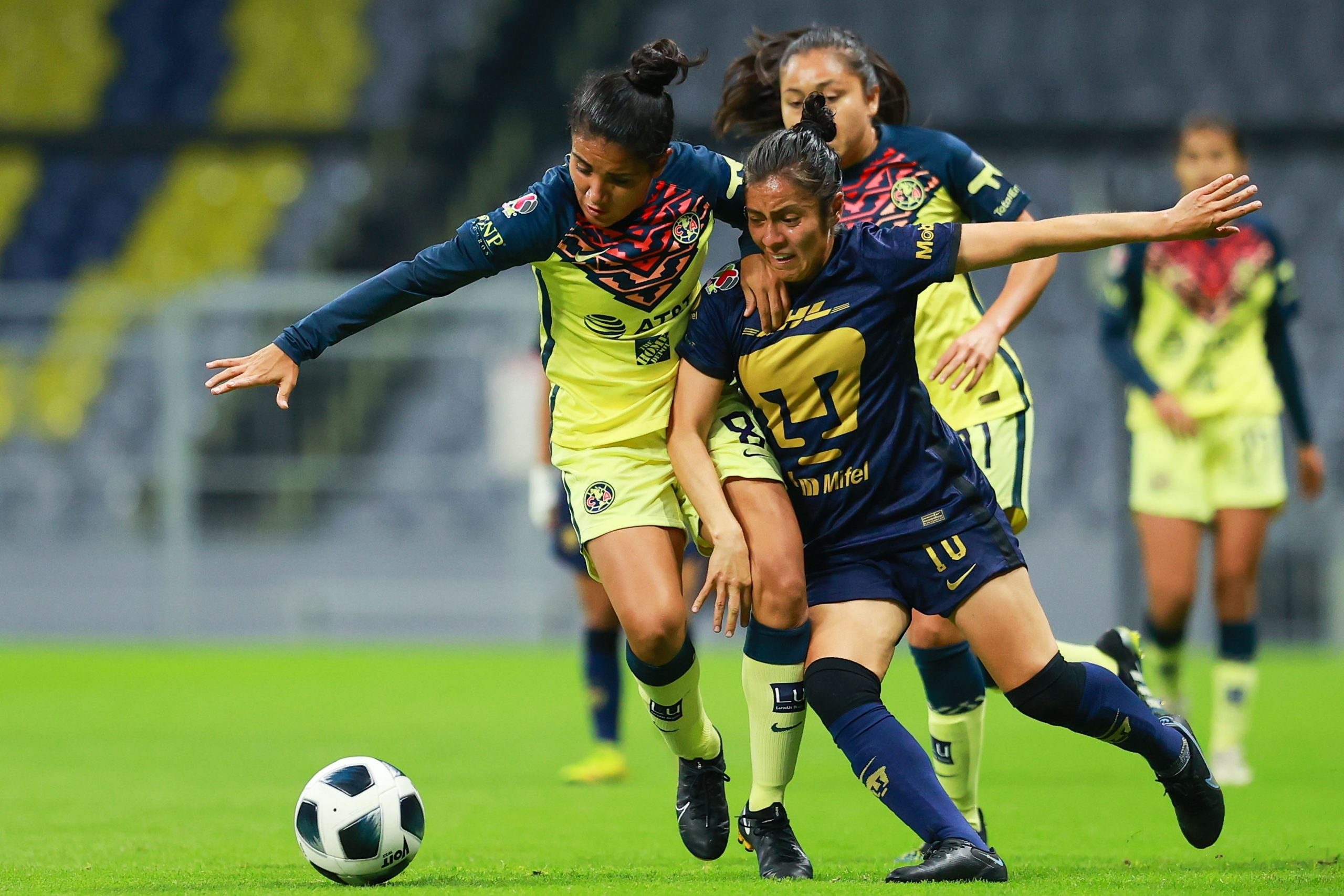 La remontada feroz de Pumas Femenil con golazo de Dinora Garza ante América en el clásico capitalino