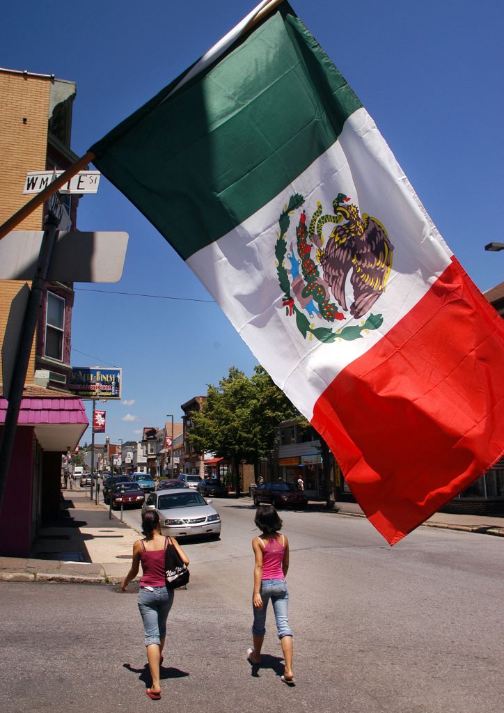  bandera-mexico-senador-pt