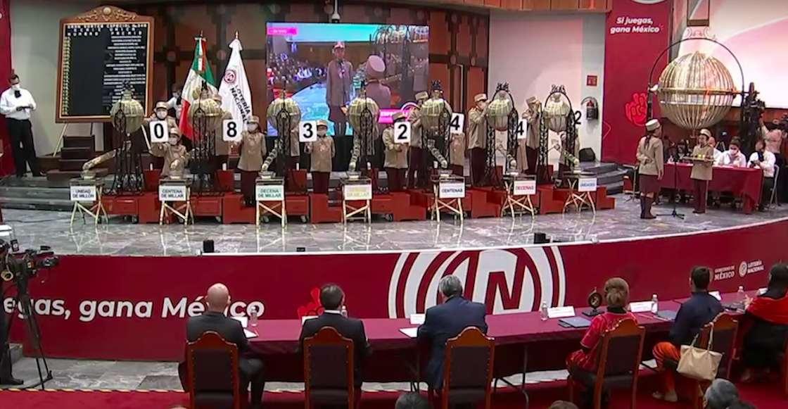 cachito-ganador-loteria-nacional-palco-azteca-01