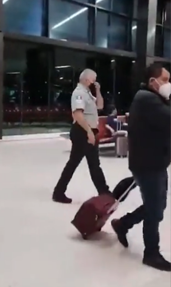 diputado-pt-vuelo-avion