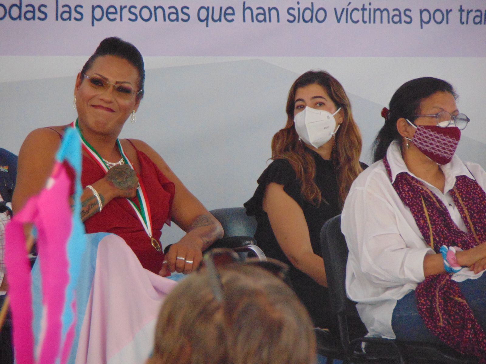 disculpas-kenya-cuevas