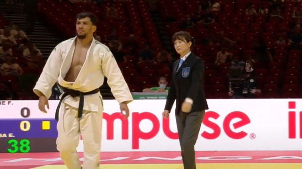 Fethi Nourine en competencia de judo