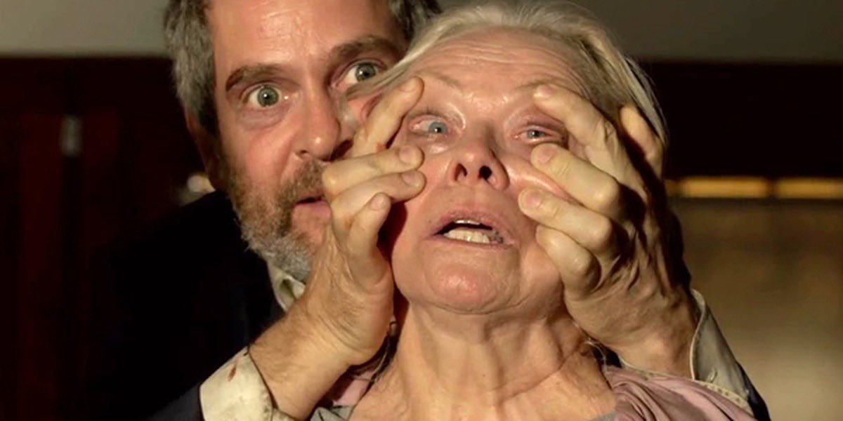 ¡Casi le saca un ojo a Henry Martín! No hubo goles, pero los memes se llevan el clásico entre América y Chivas