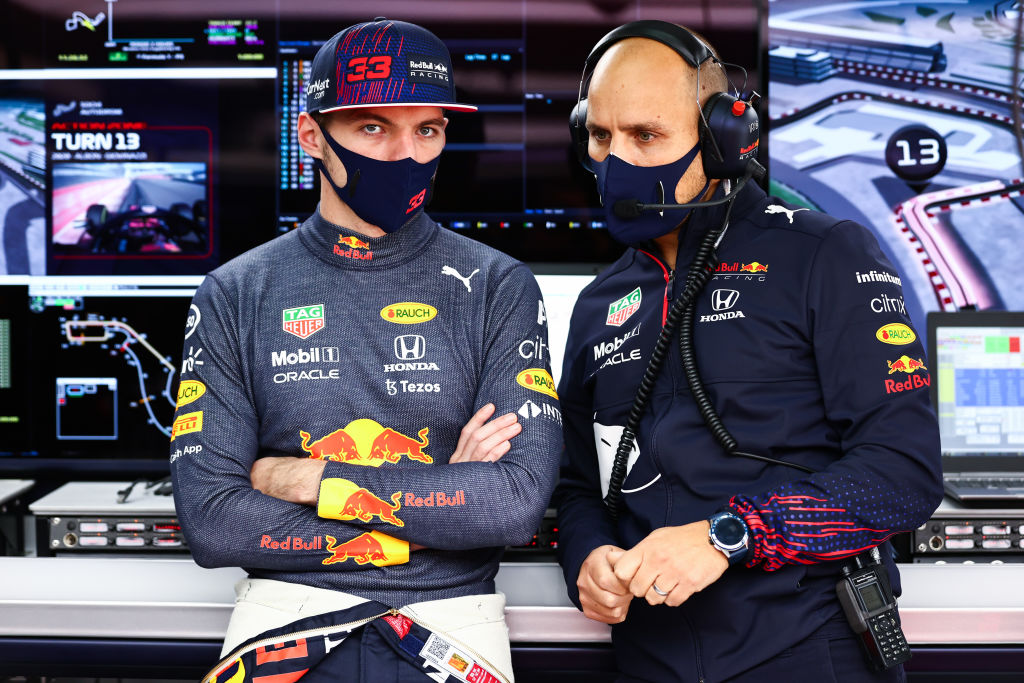 ¿Checo al rescate?: Max Verstappen largará en el Gran Premio de Rusia desde el fondo de la parrilla