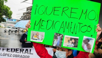 medicamentos-distribución-insabi-protesta