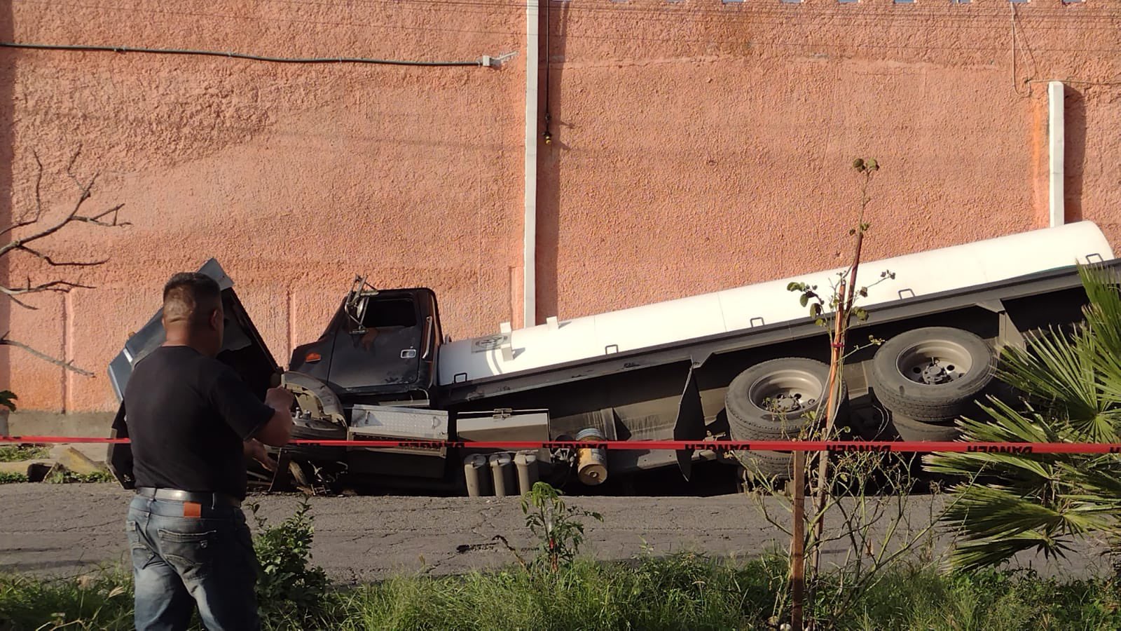 pipa-ecatepec-hundida