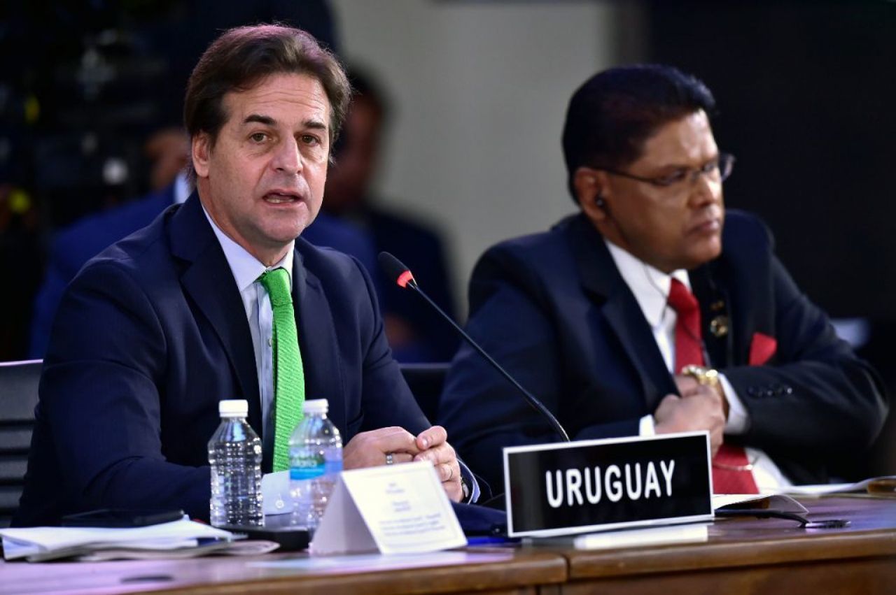 Tómala: Presidentes de Uruguay y Paraguay critican a Maduro y AMLO en cumbre de la CELAC