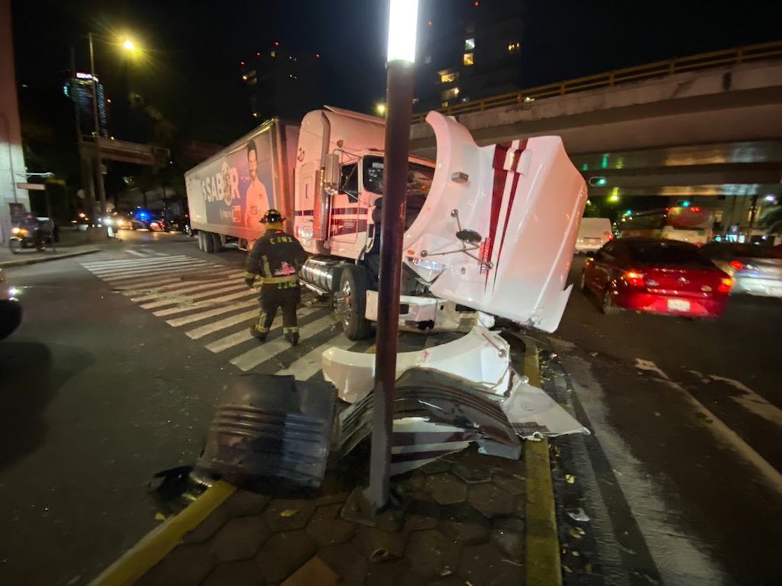 trailer-choque-bomberos-cdmx