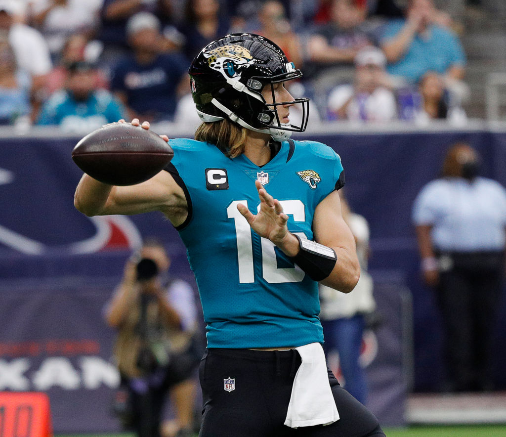Trevor Lawrence en su debut con Jaguars semana 1 NFL
