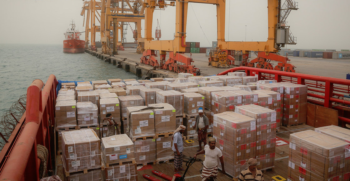 buque-yemen-mar-rojo-bomba-tiempo-danos-petroleo-historia-fotos-02