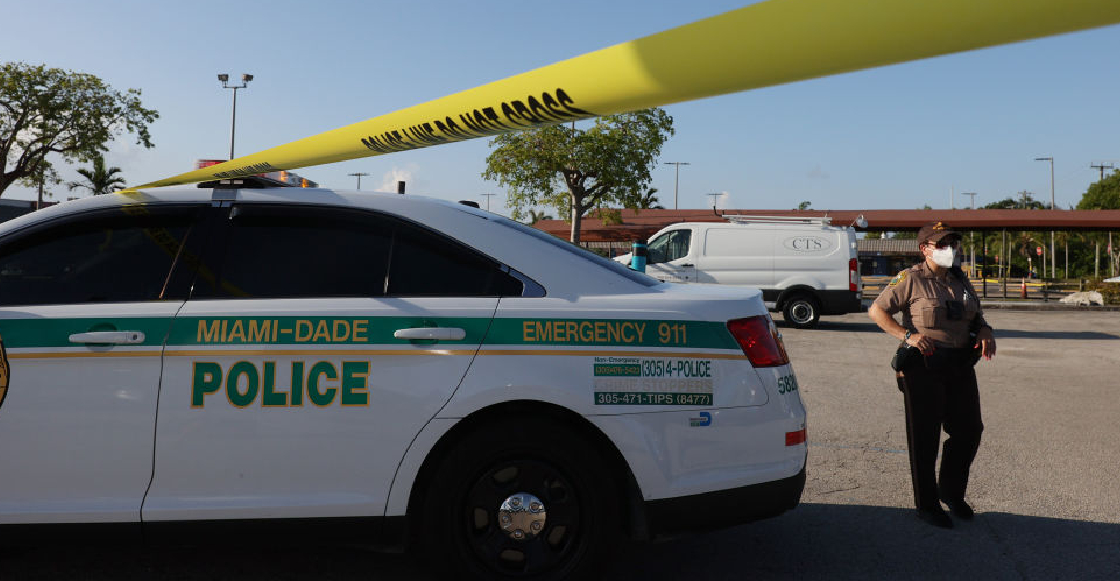 Detienen a maestra de EU por tener relaciones sexuales con un alumno de 15 años