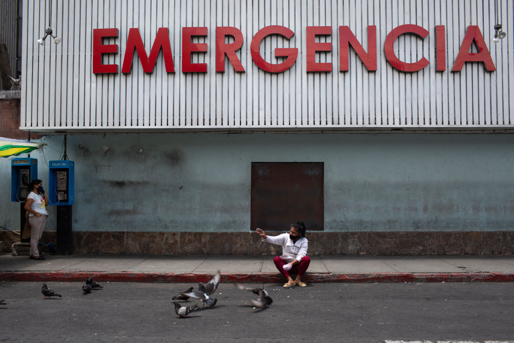 guatemala-covid-antivacunas-salud