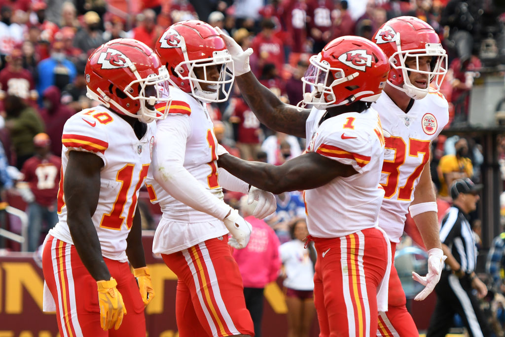 Chiefs celebran el triunfo ante Washington Football Team