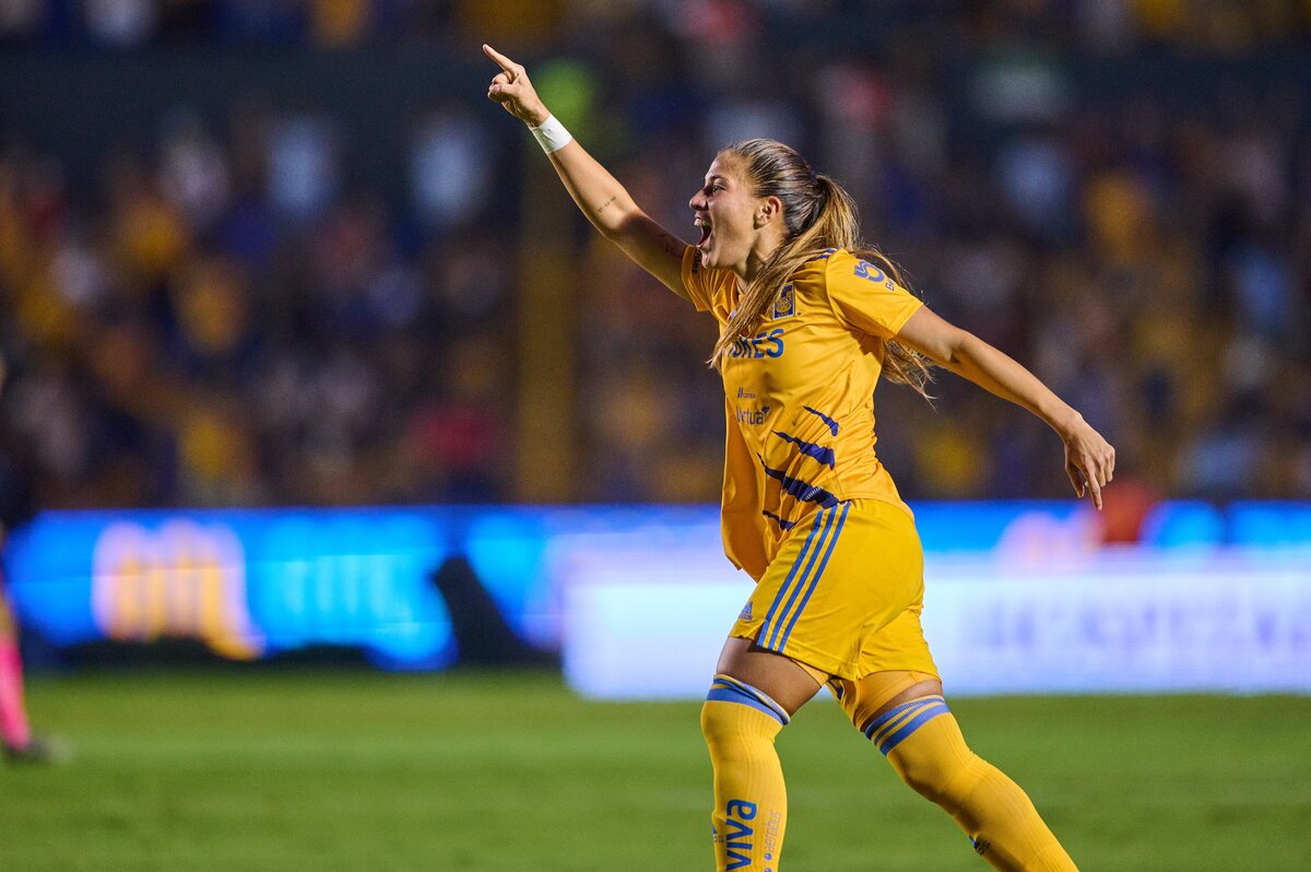 Los Clásicos, la polémica arbitral y solo 13 goles en la Jornada 12 de la Liga MX Femenil