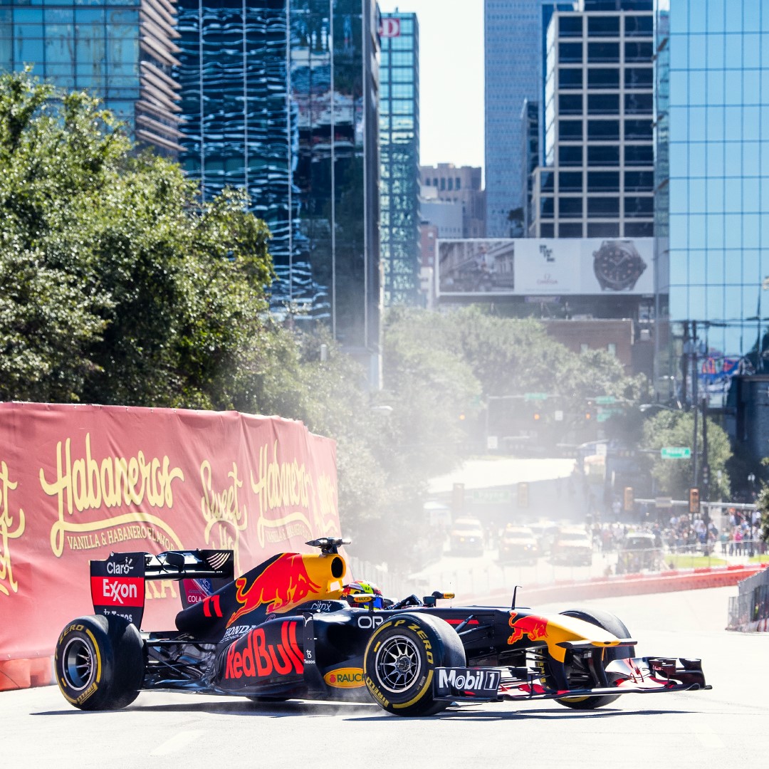 Horarios, accesos y transporte: Todo lo que debes saber sobre el Red Bull Show Run en Reforma con Checo Pérez