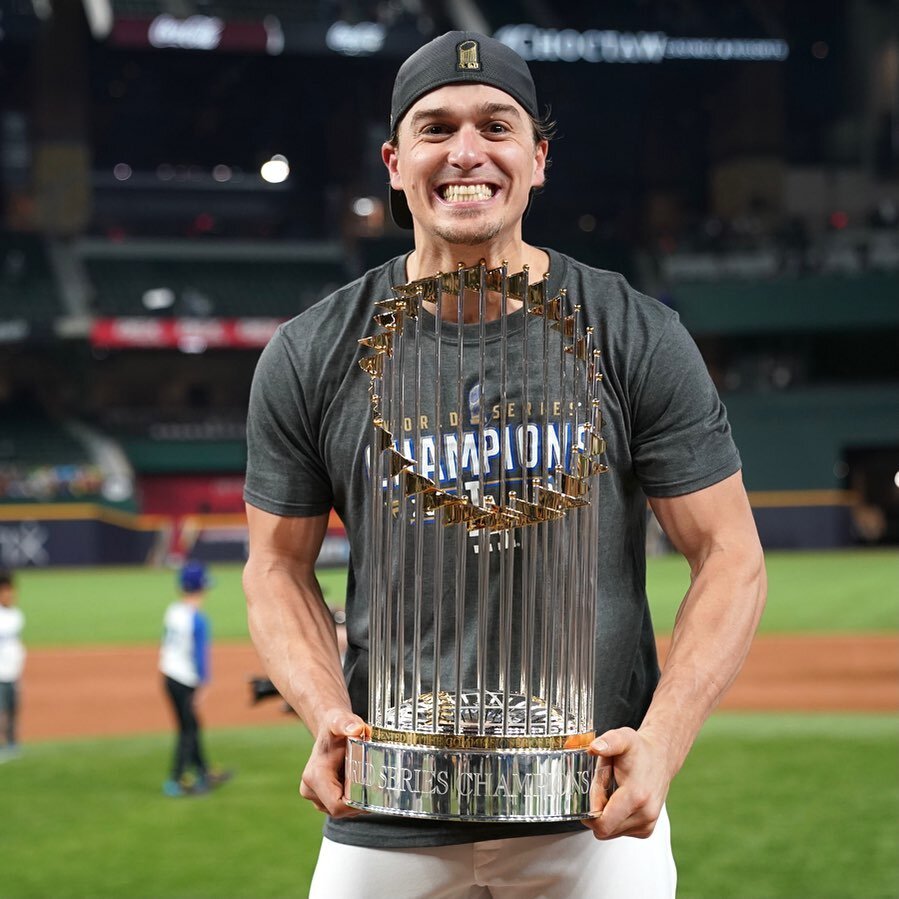 Kike Hernández: Del título con los Dodgers a figura de los Red Sox en 2021