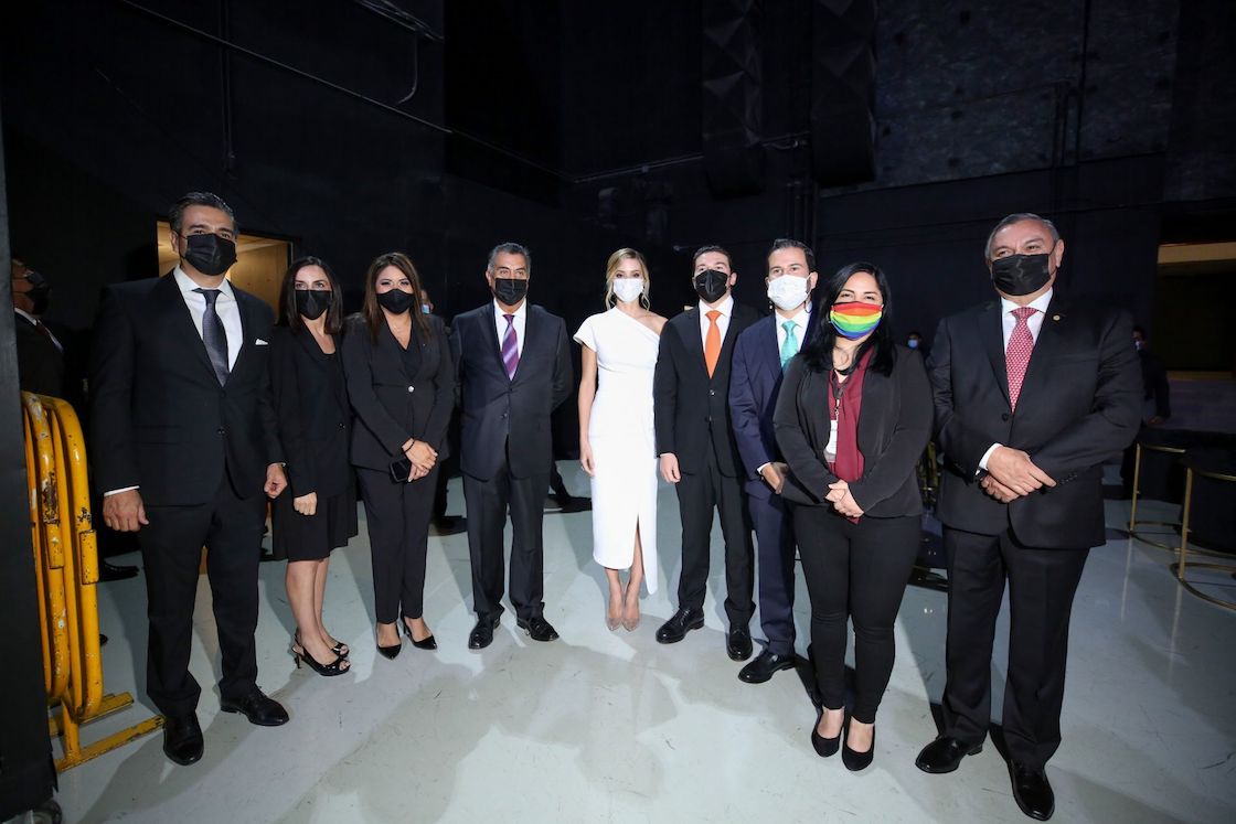 samuel-garcia-toma-protesta-nuevo-leon