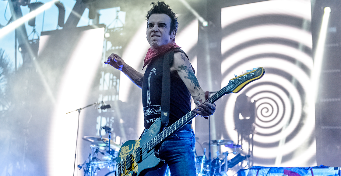 Simon Gallup sigue siendo integrante de The Cure