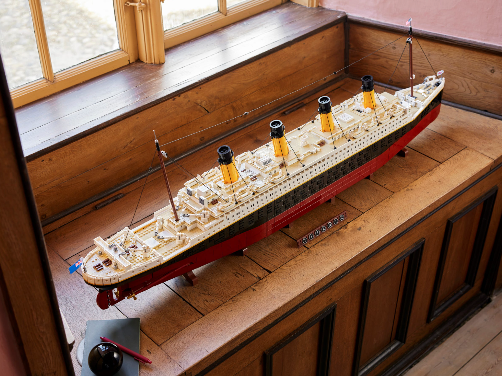 LEGO lanza un set para construir la réplica exacta del Titanic